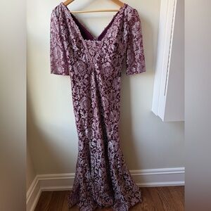 JOVANI Floral Lace Mermaid‎ Gown Burgundy Metallic Formal Prom Evening Luxury 12